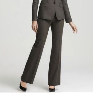 Elie Tahari Stretch Wool Black and White Herringbone Trouser Pant size 8